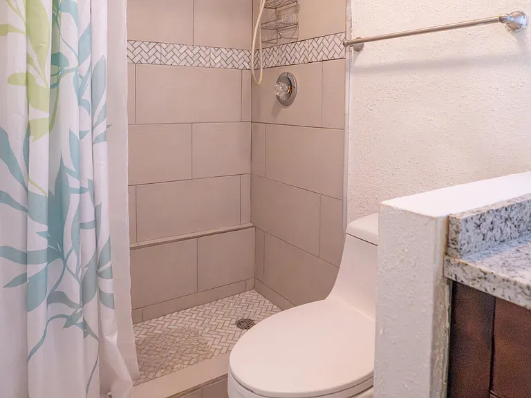 111 Golden Rock Est — Photo 15
