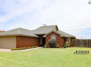 5500 Chinaberry Dr, Wichita Falls, TX 76310