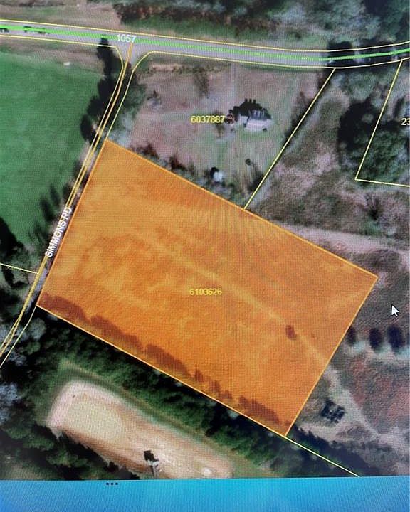 1st image of Simmons Rd