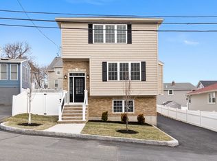 35 Liberty Ave, Revere, MA 02151