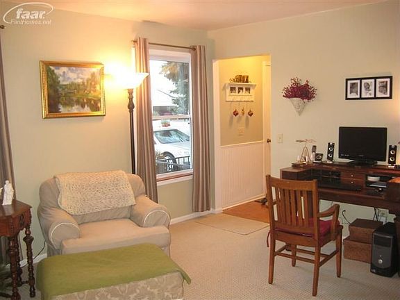 3rd image of 6136 King Arthur Dr