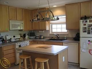 3rd image of 120 Sandy Ln #1