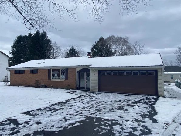 6 Holmes Ave, Apalachin, NY 13732