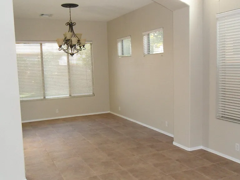 9008 W Quail Ave — Photo 2
