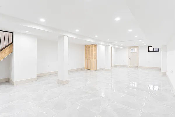 Rented by EXP Realty NYC | media 76