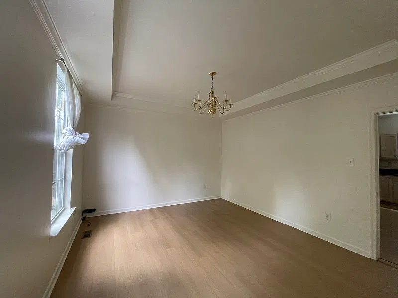 4 bed, 3.5 bath, 2464 sqft, $4,000 — Photo 4
