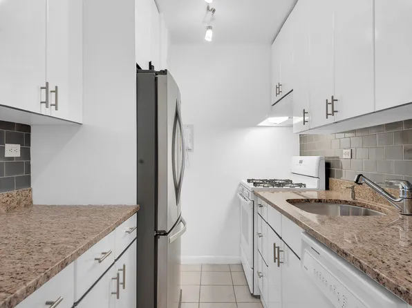 150 West End Avenue image 3 of 5