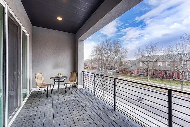 Large balcony off of the living room