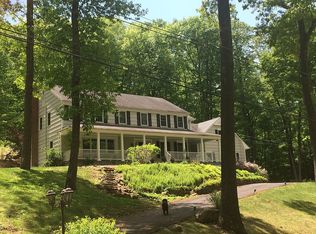 15 Delwood Rd, Chester, NJ 07930