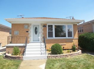 8323 S Kolin Ave, Chicago, IL 60652