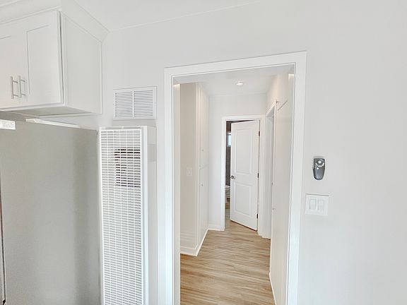 5th image of 1323 11th St #4e9df194f