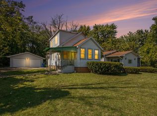 140 N Crystal Ave, Benton Harbor, MI 49022