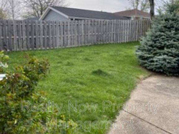 3rd image of 2825 Wales Ave