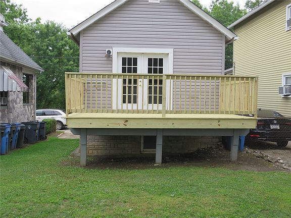 3rd image of 220 Finley Ave