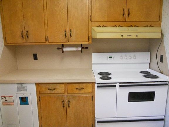 5th image of 5576 Spotswood Cir