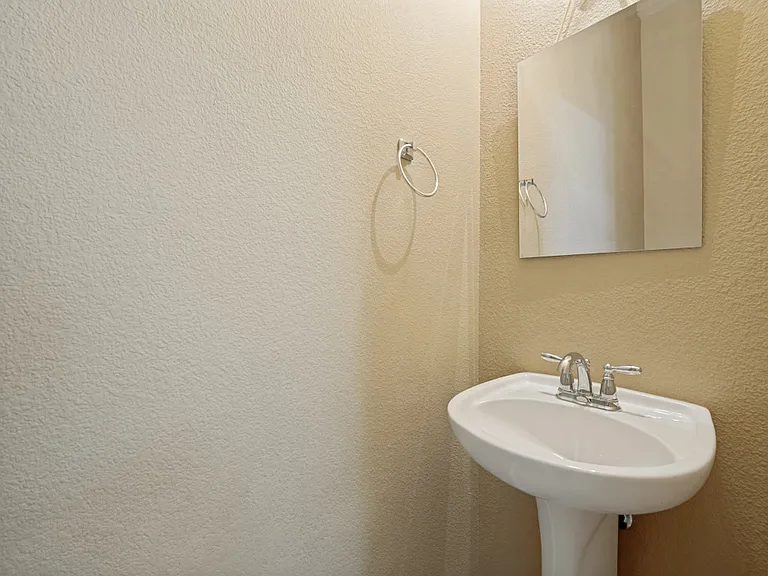 7048 Eagle Vail Dr — Photo 20