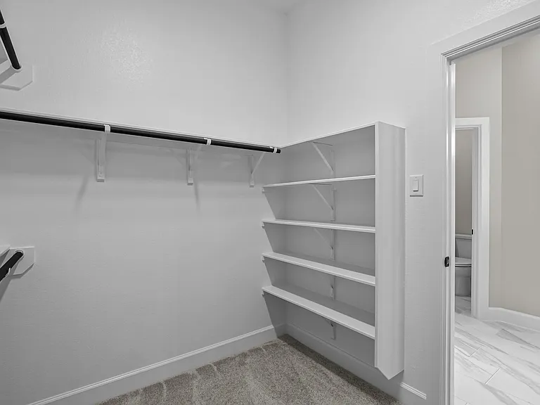 210 Ginger St — Photo 26