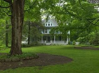 14287 Superior Rd, Cleveland Heights, OH 44118