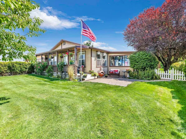 2736 Northview Dr, Hagerman, ID 83332