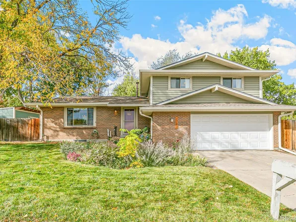 1743 S Owens Street, Lakewood, CO 80232