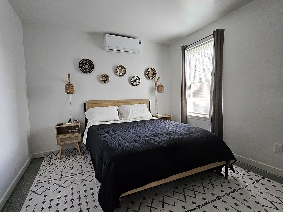 1st image of 1214 Avenue A #1