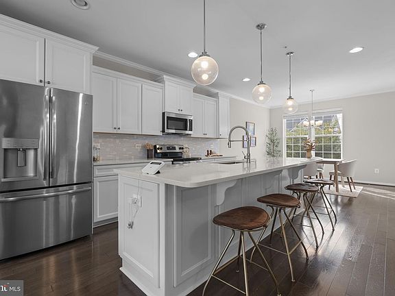 2nd image of 5452 Bristol Green Way