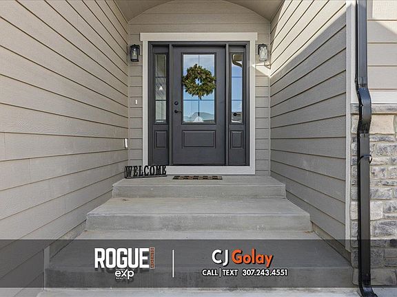 2nd image of 2773 Laredo Way