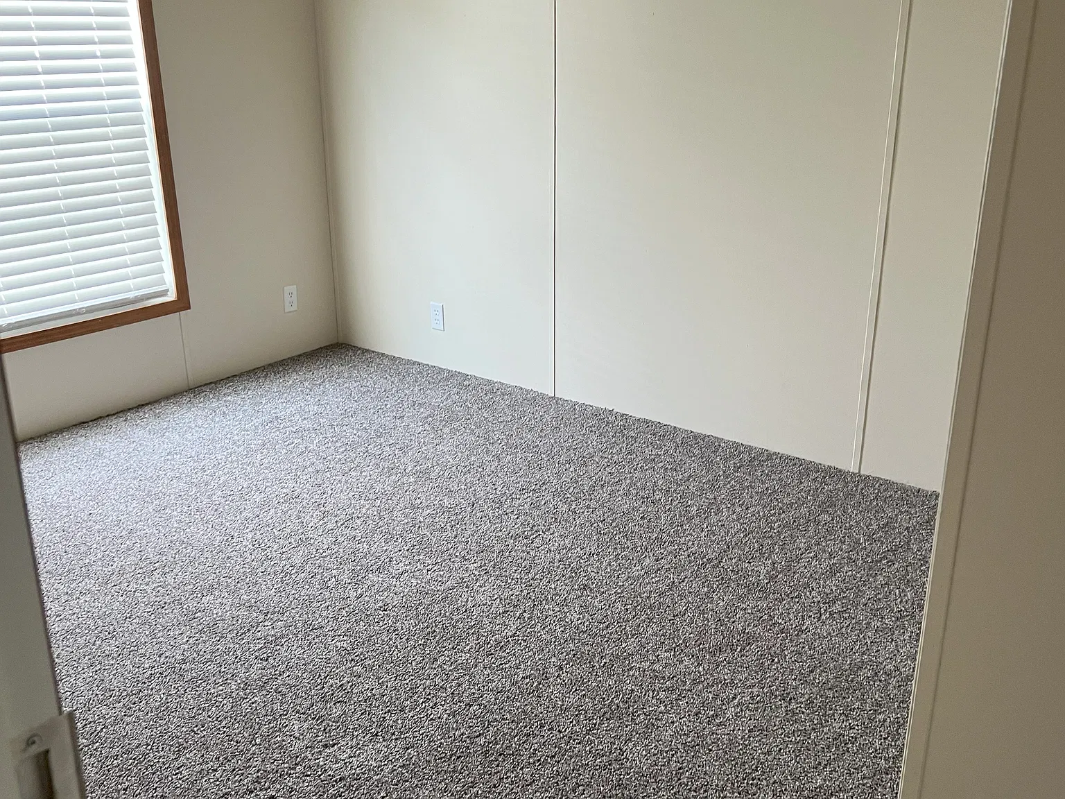 2 bed, 875 sqft, $600 — Photo 3