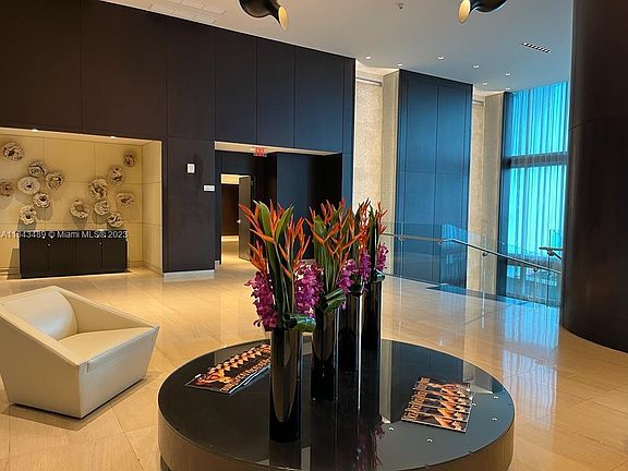 2nd image of 900 Biscayne Blvd APT 3001