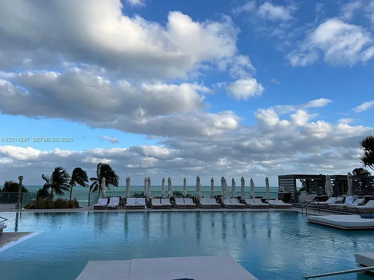 2301 Collins Ave #632 — Photo 20