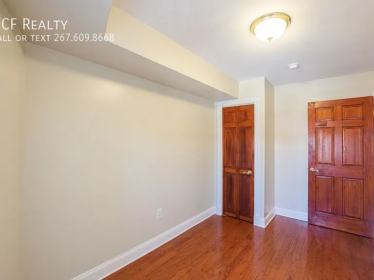 1124 E Passyunk Ave #6 — Photo 6