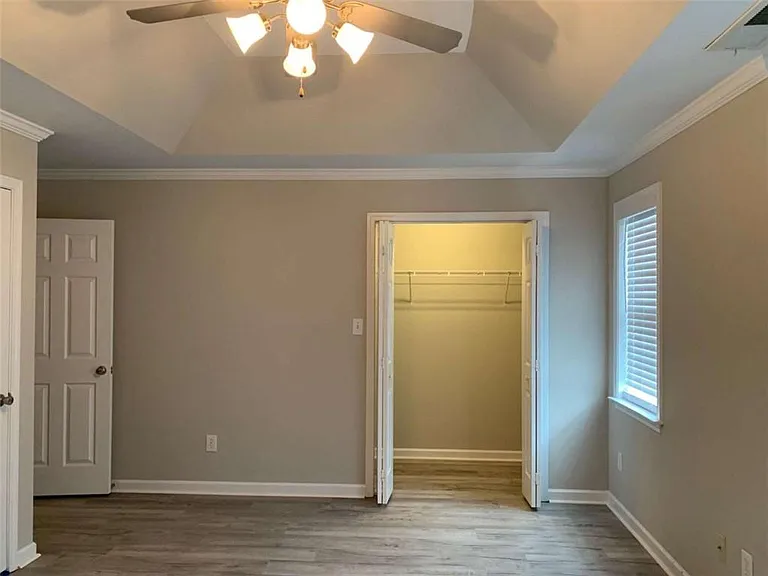 1743 Heights Cir — Photo 13