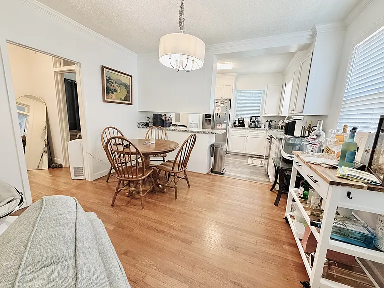 604 Oakland Ave — Photo 6