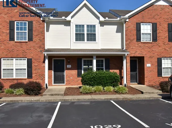 1029 Wolves Den Pl, Murfreesboro, TN