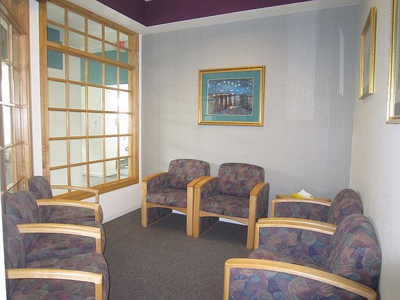5th image of 1410 SE Bishop Blvd
