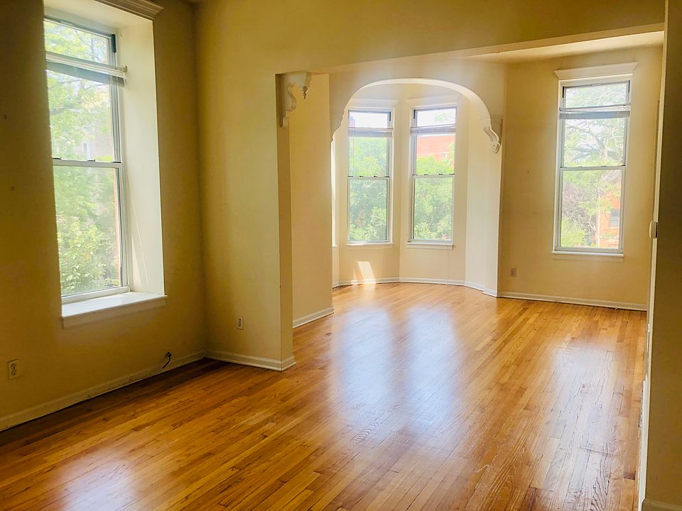 1st image of 1659 W Huron St #16592