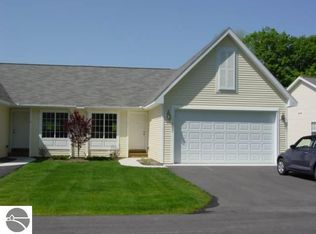 6533 Macdonald Rd, Benzonia, MI 49616
