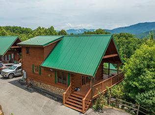 964 High Mountain Way, Gatlinburg, TN 37738
