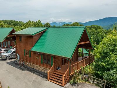 964 High Mountain Way, Gatlinburg, TN, 37738