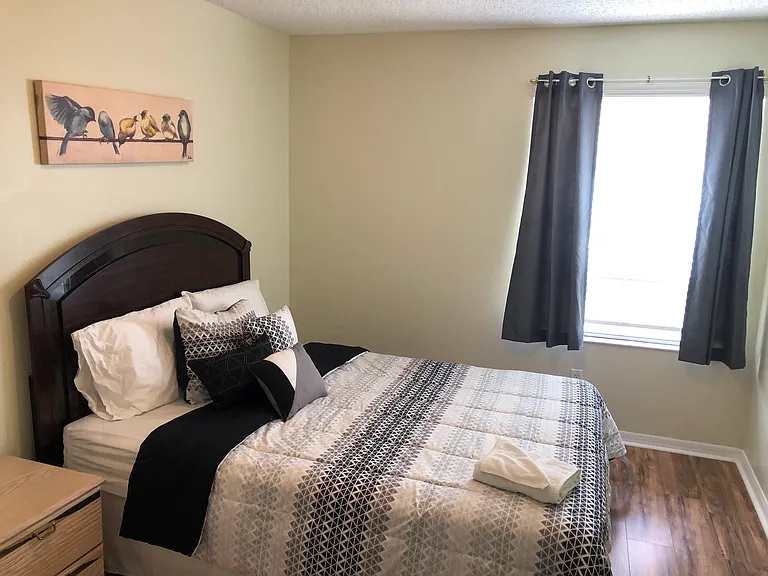 2723 N Poinciana Blvd — Photo 3