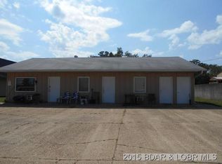 253 S Main St, Laurie, MO 65037