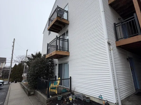 609 16th Ave Unit 4, Belmar, NJ 07719