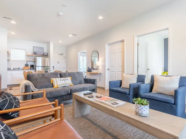 941 Main St #205, Nashville, TN 37206