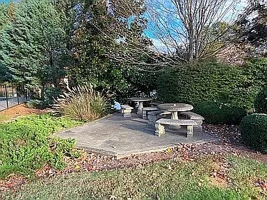 495 Pine Bough Ct — Photo 53