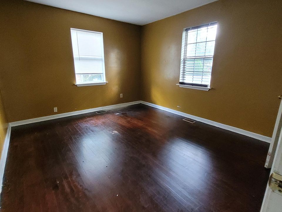 1st image of 2508 Elderberry Dr