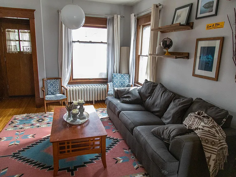 2420 Harriet Ave — Photo 6
