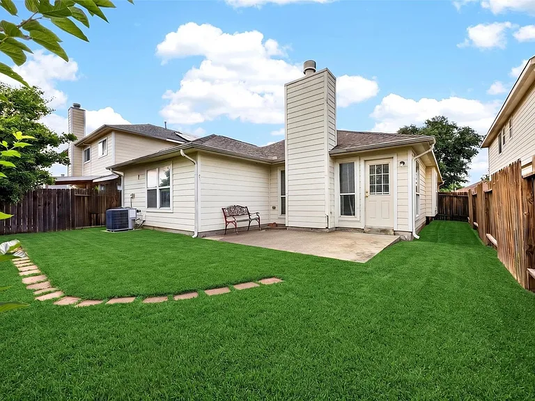 7219 Avocet Ln — Photo 28