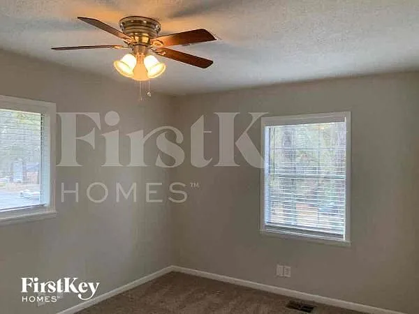 1478 Spruce Ridge Way — Photo 11
