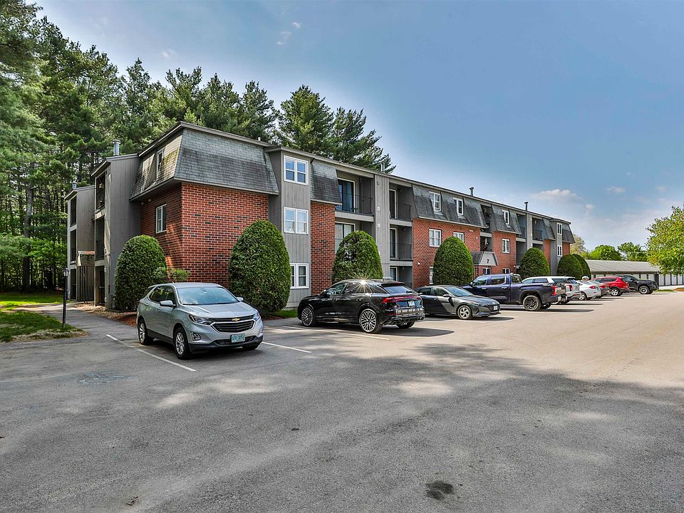 1st image of 7 Blackstone Drive #36