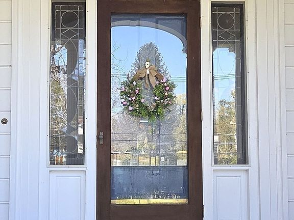 4th image of 14 South St